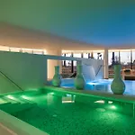 Longevity Health & Wellness - Adults Only ألفور
