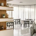 فندق Longevity Health & Wellness - Adults Only