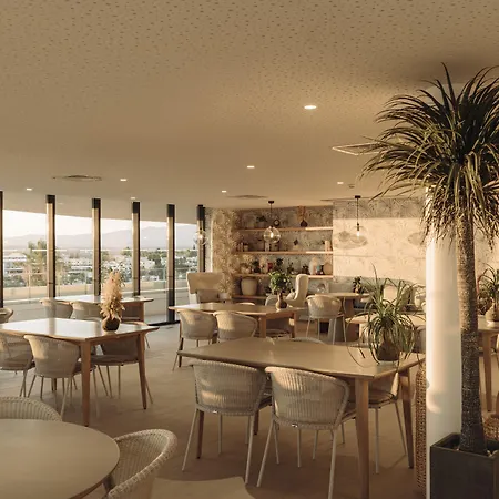 Longevity Health & Wellness - Adults Only Alvor