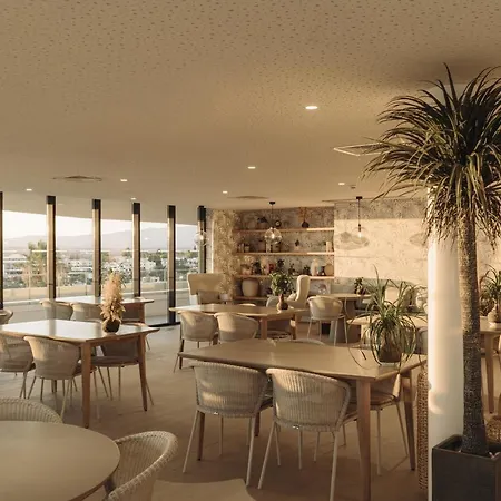 Longevity Health & Wellness - Adults Only Hotel