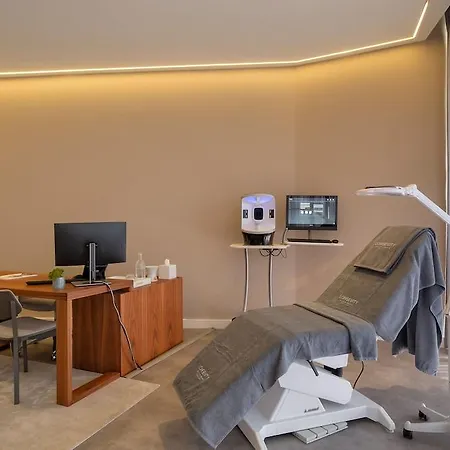 Longevity Health & Wellness - Adults Only Alvor