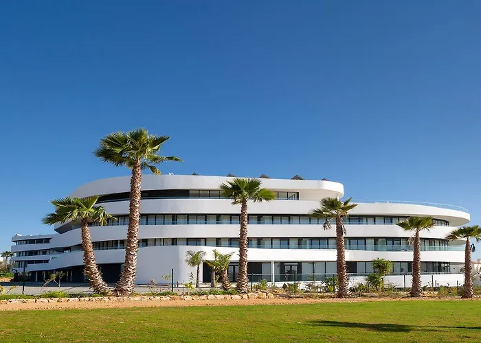 Longevity Health & Wellness - Adults Only Hotel